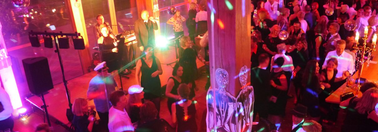 Hollywood Silvester Party im Heckers Restaurant zum Jahreswechsel 2017 2018