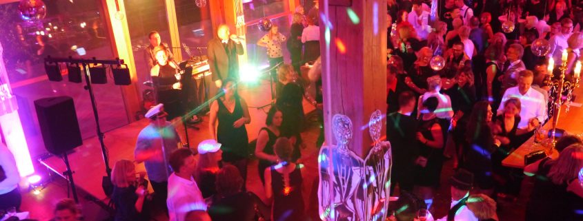 Hollywood Silvester Party im Heckers Restaurant zum Jahreswechsel 2017 2018